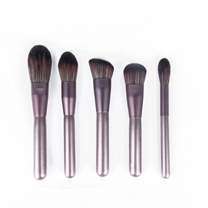 Ensemble de pinceaux de maquillage avec manche en bois personnalisé à la mode - Product Image 1