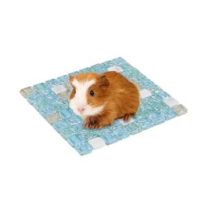 Sommerliche Kühlplatte: Kristallkühlmatte für <span class=keywords><strong>Hamster</strong></span>, Zuckerüberflügelhasen und Kleintiere - Product Image 1