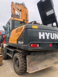 Offre Spéciale : Excavatrices d'occasion Hyundai 210wvs 210w-9t, Excavatrice sur roues Hyundai 210w-9, et Pelle Hyundai 210-9 en excellent état - Product Image 2