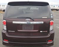 Toyota Corolla Rumion 1.5X Aero Tourer 2011, Volante a la Izquierda, Asientos de Cuero, Cámara Trasera, Techo Solar, Faros LED, Pantalla Táctil, Coche Usado Europeo