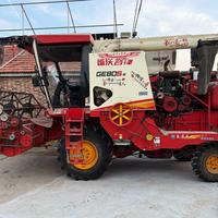 Moissonneuse-batteuse d'occasion Shuangjia Lovol 4LZ 8E2 / GE80S-H 175HP pour blé, maïs et riz, 85% neuve