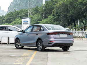 Nouvelle <span class=keywords><strong>Voiture</strong></span> à Essence Chinoise 2025 Geely Dihao Emgrand 2025 Gen 4 Champion Luxury Edition 1.5L CVT 5 Portes - Product Image 5