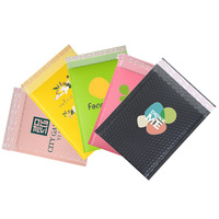 Échantillon Gratuit – Enveloppes Bulle Personnalisées avec Logo, Sacs d'Expédition Rembourrés en Poly Rose Imprimé, Enveloppes Bulle Mattes pour Protéger les Bijoux