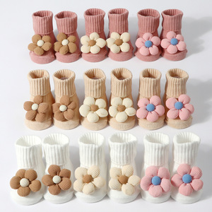 Fiocco fiore a sbuffo 3D carino a maglia antiscivolo <span class=keywords><strong>calzini</strong></span> per bambini bambine calze antiscivolo in cotone neonato - Product Image 1