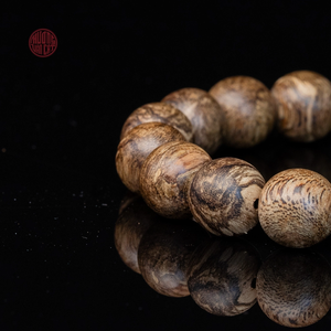 Pulsera Redonda de Agarwood de 12mm, Calidad Casi Sumergible Tipo 1, Madera de Oud Natural, Joyería Espiritual de Lujo - Product Image 4