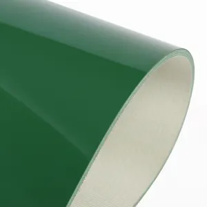 Proveedor de productos de caucho vende cinta transportadora de PVC de superficie plana verde de 4 capas de espesor