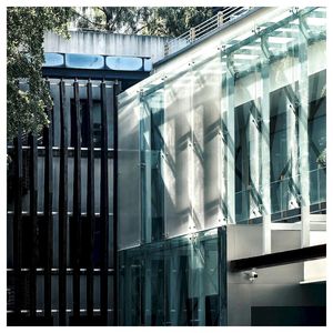 Mur-rideau à <span class=keywords><strong>double</strong></span> enveloppe isolant et ventilé pour <span class=keywords><strong>façade</strong></span> vitrée, idéal pour les projets d'architecture verte - Product Image 1
