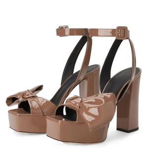Sandales à talon épais et plateforme, bout ouvert, avec nœud et bride cheville, en cuir verni, pour femme, taille 43 - Product Image 1