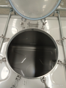 ถังสเตนเลสซ้อนได้1000L พร้อมโครงเหล็กชุบสังกะสีร้อน - Product Image 5