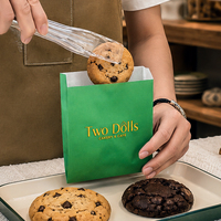 Sac en papier kraft biodégradable et recyclable, imprimé avec logo personnalisé, résistant à la graisse, pour donuts, pain, biscuits, macarons, desserts, fond pointu