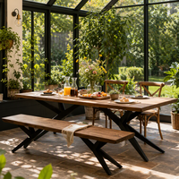 Table de salle à manger avec plateau en bois épais et pieds en métal croisés, style industriel pour usage domestique