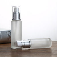 Flacons de sérum en verre transparents rechargeables de 30/40/50/80/100/120ml avec diffuseur à roseaux Récipient cosmétique vide et pompe à lotion et crème