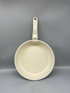 Antiadherente similar al juego de <span class=keywords><strong>ollas</strong></span> y sartenes <span class=keywords><strong>CAROTE</strong></span> Inducción beige con cacerolas y sartenes sin PFAS - Product Image 4