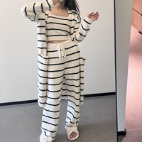Pyjama décontracté rayé en demi-velours pour femme, ensemble trois pièces respirant à taille élastique, cardigan chaud et épais, doux à l'avant, pour l'hiver