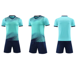 Maillots de football personnalisés en gros, respirants, nouveaux designs de logo, maillots de football professionnels en mesh - Product Image 2