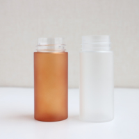 Bouteille de pompe à mousse moussante liquide pour nettoyant pour le visage PET 150ml de haute qualité avec pompe à mousse de bambou de 43mm
