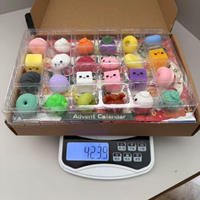 Ensemble de jouets squishy de Noël en forme de boulettes, 24 pièces, Kit Squishy Calendrier de l'Avent, Jouet souple anti-stress à presser, Cadeau de Noël