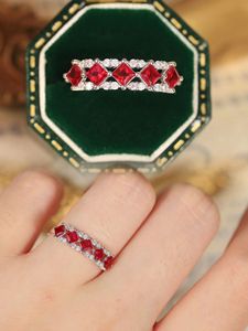 Bague en or pur 18 carats Xinfly GRC avec rubis rouge vif et diamants blancs pour homme - Product Image 5
