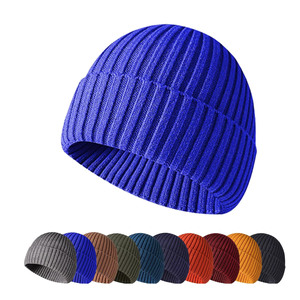 Bonnet court en tricot de haute qualité avec logo personnalisé, chaud pour l'hiver, style pêcheur, bonnets et casquettes - Product Image 1