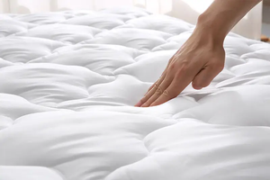 Toptan taşınabilir mikrofiber yatak koruyucu aşağı alternatif dolgu ile rahat yatak Toppers ev kullanımı için ucuz - Product Image 5