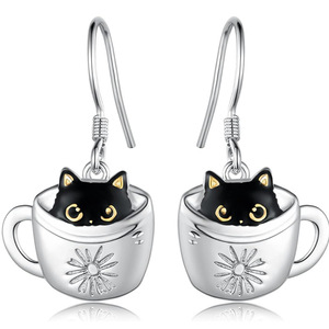 Orecchini pendenti a forma di gatto con caffè, stile smaltato, per donna, gioielli alla moda per tutti i giorni - Product Image 1
