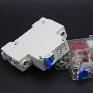 Disjoncteur universel à fusible à interrupteur pneumatique 40A 150A pour véhicules électriques et tricycles - Product Image 2