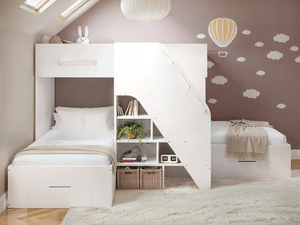 Lit superposé en bois moderne pour enfants, design Flair Mason, 3 lits superposés avec escalier pour chambre d'enfant - Product Image 5