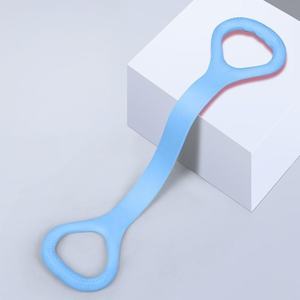 Banda de Resistencia de Silicona Azul en Forma de 8 para Yoga y Entrenamiento de Pecho - Product Image 1