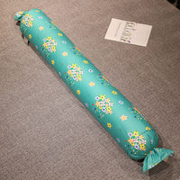 Produit le plus vendu sur Alibaba pour les jouets pour enfants aux États-Unis : Oreiller en peluche long en forme de bonbon, échantillon rapide, oreiller en peluche personnalisé