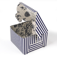 Boîte d'emballage personnalisée pour boulangerie, motif rayures bleues et blanches, boîte d'expédition pour gâteaux et desserts