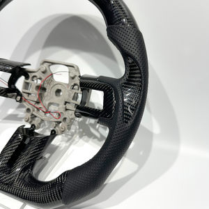 Volant en fibre de carbone noir pour <span class=keywords><strong>Ford</strong></span> <span class=keywords><strong>Mustang</strong></span> 2015 2016 2018 2020 2023 avec écran LED, livraison directe d'usine - Product Image 2
