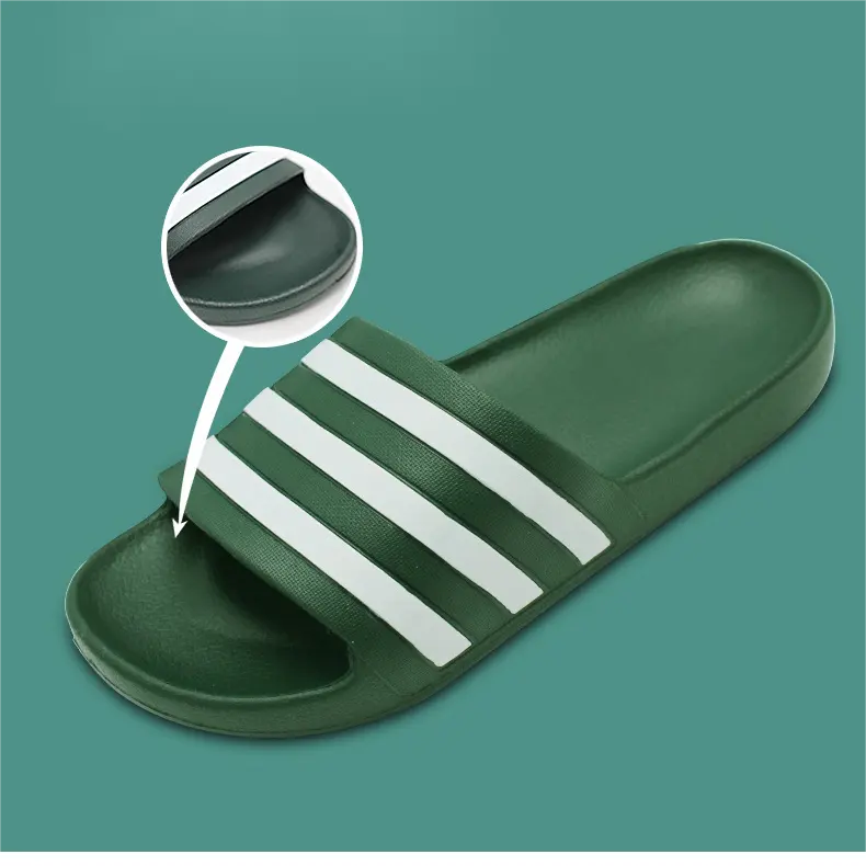 Venda imperdível de sapatos de banho estilo coreano para sandálias unissex leves para revendedor de EVA atacado chinelos de slides para casa