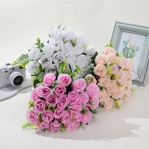 24 teste di rose rose artificiali decorano <span class=keywords><strong>la</strong></span> scena della festa di nozze con fiori artificiali - Product Image 6