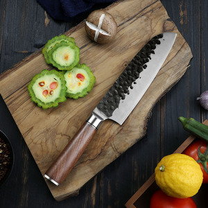 Coltello da Cucina Santoku Ultra Affilato con Manico in Legno, 7 Pollici, Stile <span class=keywords><strong>Giapponese</strong></span>, Forgiato, con Manico in Legno di <span class=keywords><strong>Rosa</strong></span> - Product Image 3