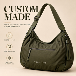 Sac à bandoulière décontracté en nylon vert avec logo personnalisé OEM, étanche, avec pendentif de créateur, faible MOQ 100 - Product Image 1