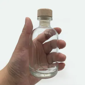 liqour vodka Suppliers-Di lusso piccola bottiglia di vetro con tappi di sughero 100ml vuota rotonda 250ml 375ml 500ml bottiglia di vetro di bevande per liquore vino succo di vodka