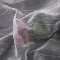 Fournisseur Wujiang, fourniture d'usine de Kylin, vente en gros de tissu de rideau transparent en polyester teint en fil personnalisé pour le salon
