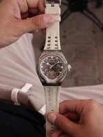 Montre mécanique automatique squelette personnalisée au design de niche pour homme, montre-bracelet sportive lumineuse de forme tonneau avec bracelet en silicone