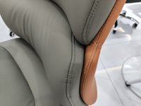 Chaise de bureau exécutive ergonomique moderne pivotante à 360° en cuir PU, hauteur réglable, structure métallique pour bureau à domicile