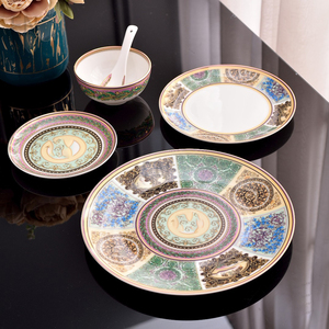 Vaisselle de luxe de haute qualité Ensemble de cadeaux d'affaires de 58 pièces Ensemble de vaisselle en porcelaine osseuse - Product Image 4