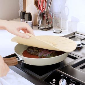 Juego de tapas de silicona de 5 tamaños, cubiertas antisalpicaduras para microondas, tapas de succión reutilizables resistentes al calor para sartenes y estufas, herramientas especiales - Product Image 3