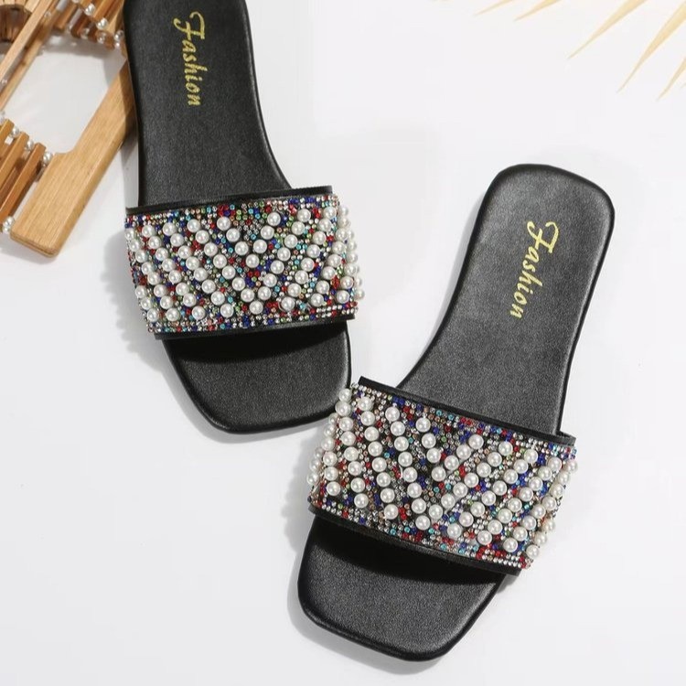 Color Diamond Slippers Women 2023 Summer Flat Rhinestone Slippers 35-43 Beach Sandals
