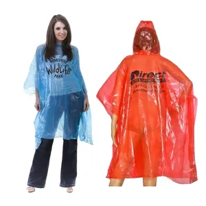 Poncho de lluvia transparente desechable con capucha de emergencia PE impreso con logotipo personalizado de muestra gratis para promoción