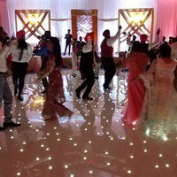 Décoration de scène de couleur blanche, piste de danse scintillante pour mariage