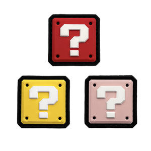 Parche de Goma Luminoso con Forma de Signo de Interrogación 3D de PVC Suave al por Mayor, Insignia de Moral para Mochila, Prenda, Manualidades - Product Image 1
