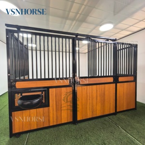 Panneaux de façade de box à chevaux préfabriqués de luxe, porte coulissante durable, box préfabriqués pour chevaux, kits de granges équestres - Product Image 4