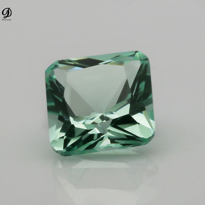 สีเขียว