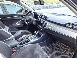 Audi <span class=keywords><strong>Q2</strong></span> <span class=keywords><strong>SUV</strong></span> Usata 2023 - Veicolo d'Occasione, Senza Incidenti, Basso Chilometraggio, Motore Turbo a Benzina, Consegna in Tutto il Mondo - Product Image 3