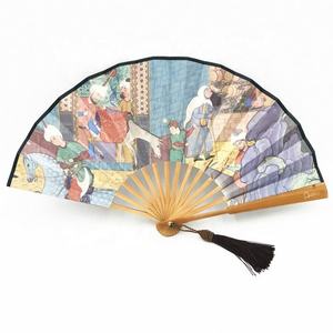 Abanicos de mano personalizados chinos al por mayor de fábrica con borlas para boda - Product Image 4