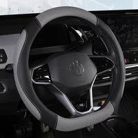 Housse de volant de voiture en cuir effet soie glacée, antidérapante, absorbant la transpiration, style patchwork sportif pour intérieur de voiture